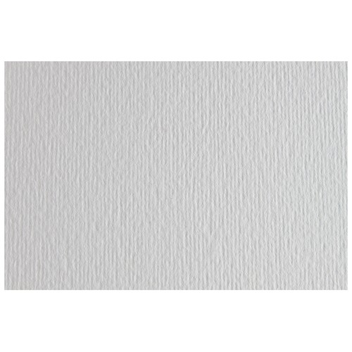 Cartulina con 2 texturas, una lisa y otra rugosa, color sólido blanco, tamaño 50x70cm, SADIPAL.