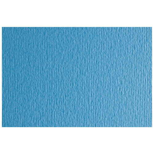Cartulina con 2 texturas, una lisa y otra rugosa, color sólido azul, tamaño 50x70cm, SADIPAL.