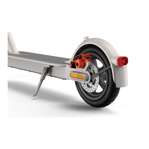Patinete eléctrico XIAOMI Mi Electric Scooter 3 gris, 300W, vel max 25km/h, ruedas 8,5", autonomía hasta 30Km, carga max 100Kg.