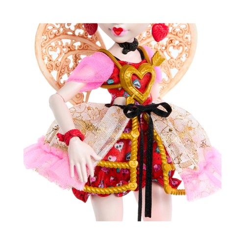 Monster High Cumplespantos Cupid Asteria, Muñeca de fiesta con alas y accesorios románticos +4 Años MATTEL