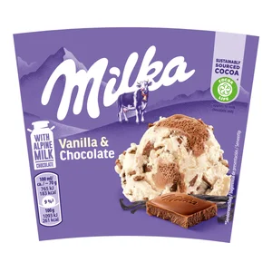 MILKA Tarrina de helado de vainilla con trozos y chocolate con leche 425 ml.