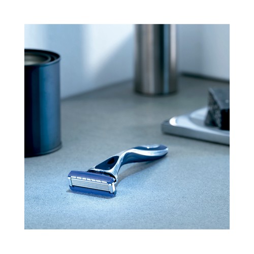WILKINSON Maquinilla de afeitar con cabezal de 5 hojas + 13 recambios WILKINSON Hydro 5.
