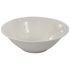 Imagen de Ensaladera de porcelana blanca de 23cm. de diámetro, ACTUEL.