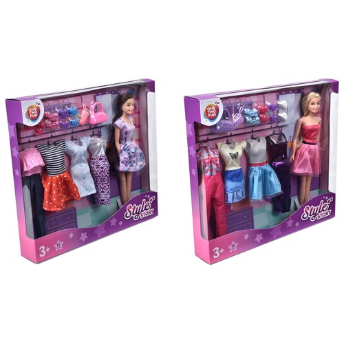 Muñeca Style Story con 4 Outfits, 11 piezas, modelos surtidos +3 Años ONE, TWO FUN