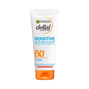 DELIAL Leche solar protectora, resistente al agua y con FPS 50+ (muy alto) DELIAL Sensitive advanced 200 ml.