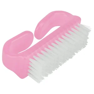 BETER Cepillo para uñas con púas de nylon y asa BETER.