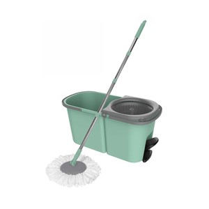 Fregona + cubo con escurridor centrifugador.