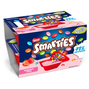 Imagen de NESTLÉ Yogur azucarado de fresa con grageas de chocolate con leche Smarties mix-in 2 x 128 g.