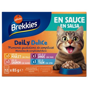 Imagen de BREKKIES Bolsitas de alimento húmedo de gato daily delice con Pollo, Pavo, Atún y Salmón 12X85g 