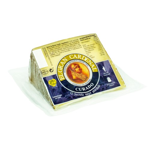 GRAN CARDENAL Queso mezcla curado, cuña 375 g. 