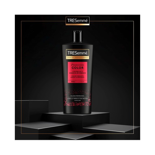 TRESEMMÉ Protección color Champú con esencia de hibisco y filtro UV, para cabellos teñidos o con mechas 685 ml.