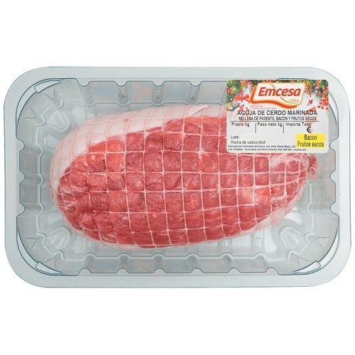 EMCESA Aguja de cerdo marinada rellena de pimiento, bacos y frutos secos.