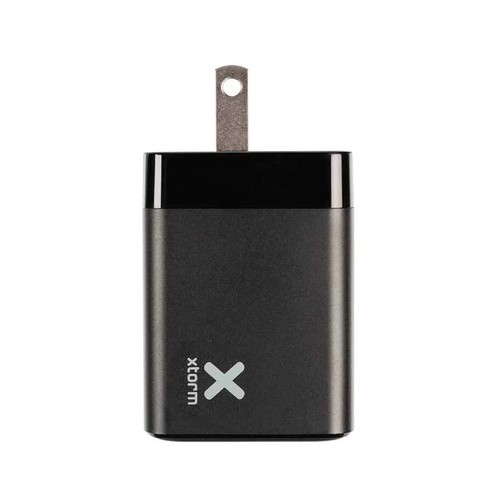 Cargador universal XTORM USB C, 20W, color negro.