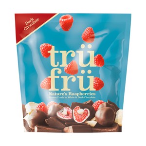 TRÜ FRÜ Frambuesas frescas bañadas en chocolate blanco y negro 200 g.