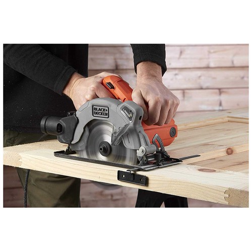 Sierra circular con guía láser 1250W  diámetro de la hoja 19mm, BLACK + DECKER CS1250L-QS.