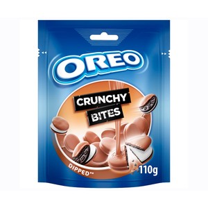 Imagen de OREO Mini Crunchy Bites galletas de Cacao Rellenas de Crema Sabor Vainilla y Cubiertas de Chocolate con Leche 110 g.