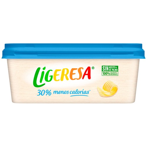 Tarrina de margarina con un 30% menos de calorias, elaborada con ingredientes 100% naturales LIGERESA 250 g.
