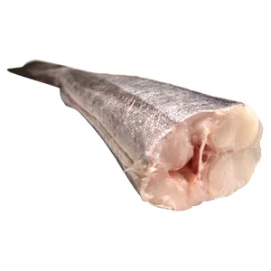 Merluza cola mostrador.