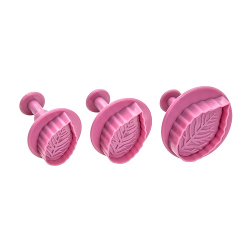 Set de 3 cortadores con forma de hoja y expulsor.