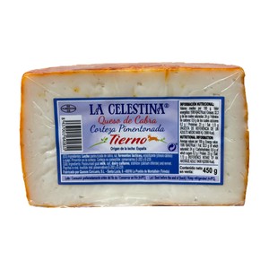 Queso de cabra al pimentón 1/2 pza 450 g.