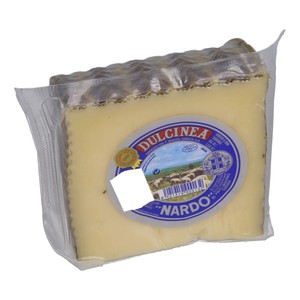 Queso de oveja viejo, cuña.