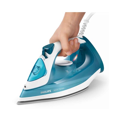 Plancha de vapor PHILIPS Steam iron DST3011/20, suela cerámica, potencia 2100W.