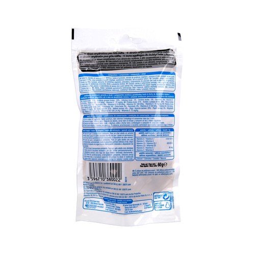 PRODUCTO ALCAMPO Snacks para gatos adultos a base de salmón 60 g.