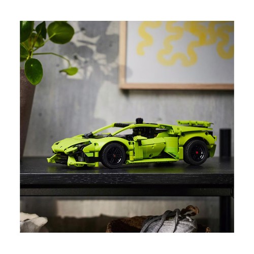 LEGO Technic Lamborghini Huracán, 806 piezas, +9 años.