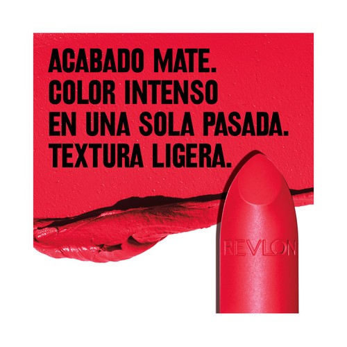 REVLON Super lustrous tono 24  Fire & ice Barra de labios de textura cremosa y acabado mate.