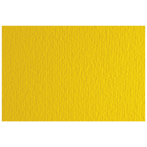Sobre de 10 cartulinas con 2 texturas, una lisa y otra rugosa, color sólido amarillo intenso, tamaño DIN A4, SADIPAL.