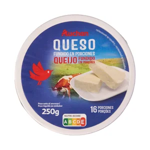 AUCHAN Queso fundido en porciones 16 uds. 250 g Producto Alcampo.