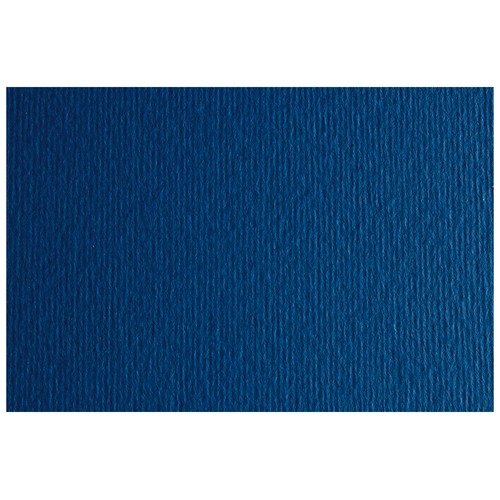 Sobre de 10 cartulinas con 2 texturas, una lisa y otra rugosa, color sólido azul fuerte, tamaño DIN A4, SADIPAL.