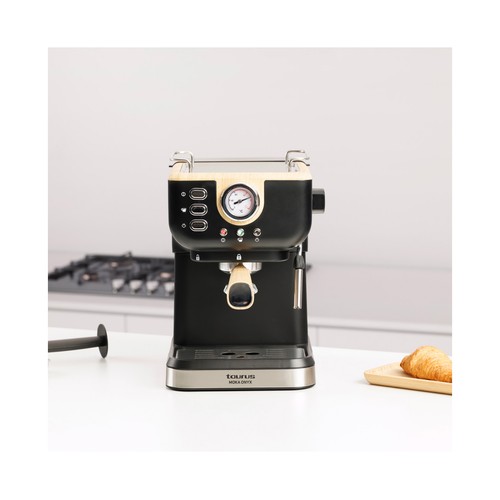 Cafetera expresso TAURUS Onyx Moka CM1050P, 1050W, presión 20bar, 2 tazas, café molido, capacidad 1,5L.