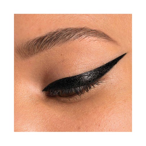 MAYBELLINE Tattoo studio tono 710 Eyeline de ojos líquido con acabado semipermanente e intenso.