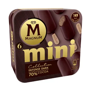 MAGNUM Mini bombón helado de chocolate (70% cacao) y recubierto de chocolate crujiente collection 6 x 55 ml.