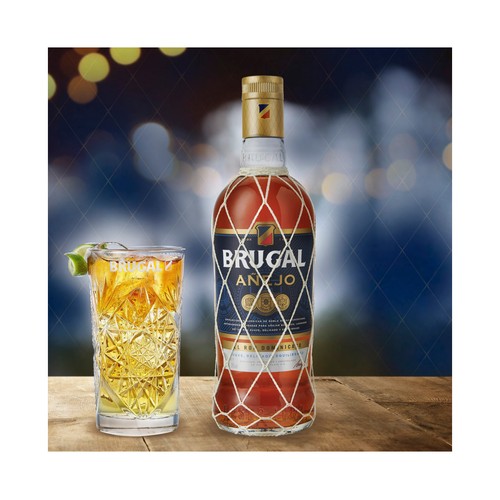 BRUGAL Ron añejo de calidad superior, destilado, envejecido y embotellado en Republica Dominicana BRUGAL botella 1l.