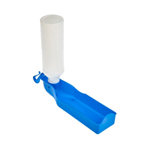 PRODUCTO ALCAMPO Bebedero con botella de plástico de 21 cm.