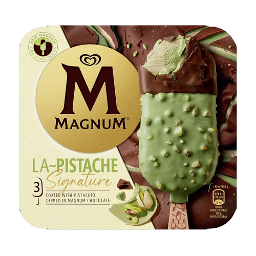 MAGNUM La pistache signature Helado de pistacho cubierto de chocolate con leche y pistachos caramelizados 3 x 90 ml.