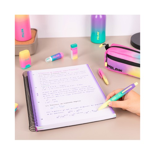 Cuaderno A4 tapa dura cuadriculado 5x5 120 hojas 90 gr colección Sunset. MILAN