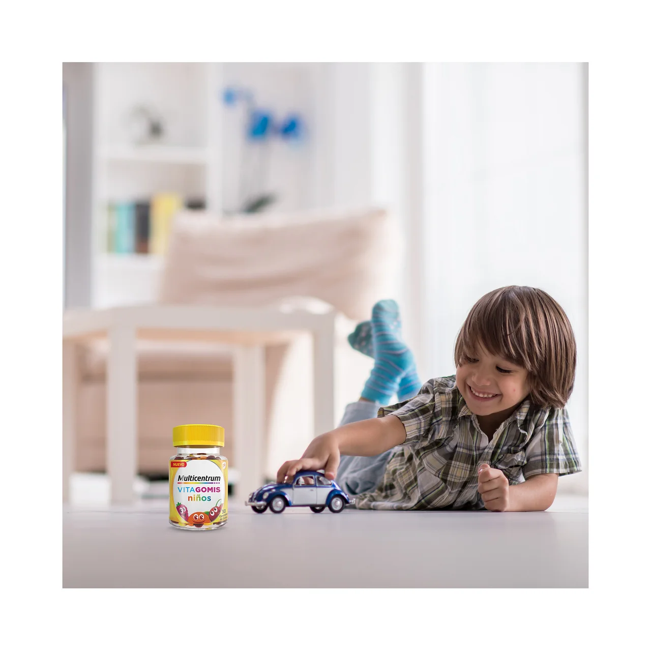 Vitagomis niños Complemento alimenticio multivitamínico para niños en cómodos caramelos de goma sabor frutas 30 uds.