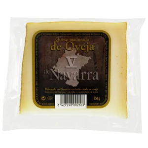 V DE NAVARRA Queso de oveja madurado V DE NAVARRA 250 g.