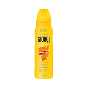 GIORGI Rizo marcado Espuma fijadora (4) especial ondas y rizos cuidados y elásticos 100 ml.