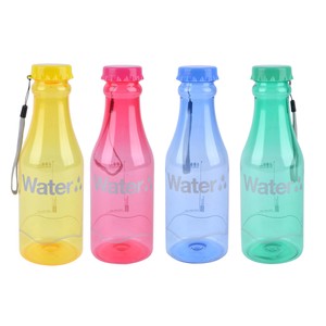 Imagen de Botella de policarbonato de colores con tapón y cinta de transporte, 0,6 litros IDEALCASA.