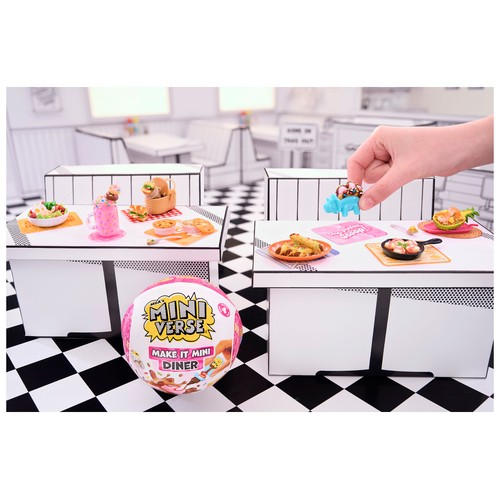 MGA'S Miniverse - Make It Mini Restataurante, Diner in PDQ