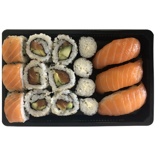 SUSHI GOURMET Menú del mes California, maki y sushi variados SUSHI GOURMET 15 uds.