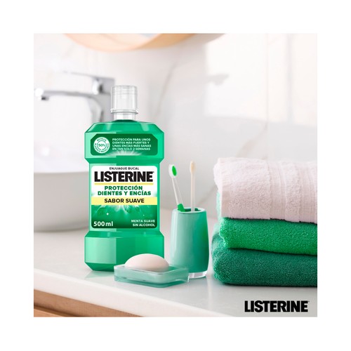 LISTERINE Enjuague bucal de uso diario, sin alcohol y con sabor a menta suave 500 ml.