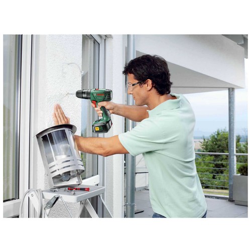 Taladro percutor con batería 18V, BOSCH PSB 1800 LI-2.