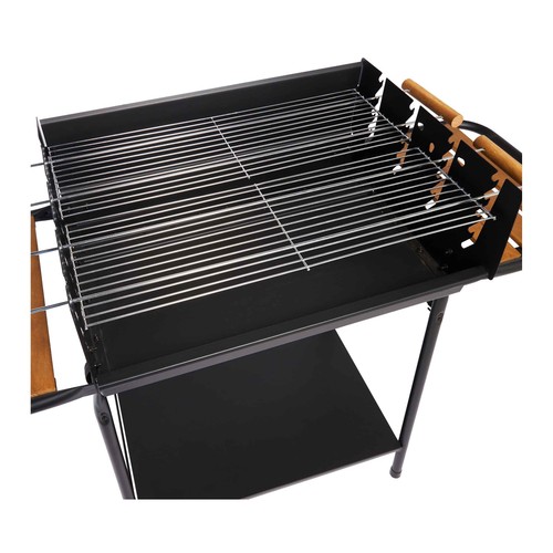 Barbacoa de carbón con 2 bandejas madera y ruedas, 125x56x94cm. GARDEN STAR ALCAMPO.