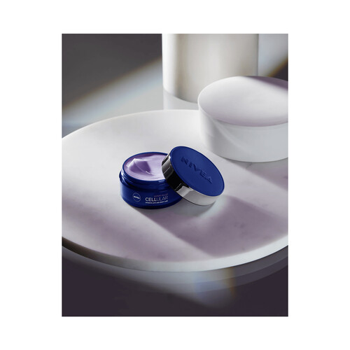 NIVEA Crema de noche antiedad intensiva con ácido Fólico puro y 2 tipos de ácido Hialurónico NIVEA Cellular expert filler 50 ml.