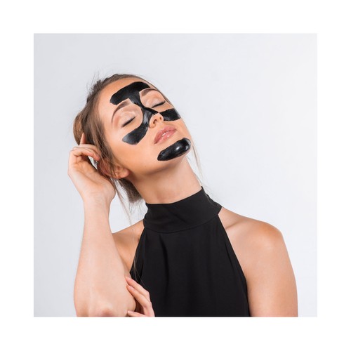 IROHA NATURE Mascarilla facial eliminadora de impurezas con carbón, efecto inmediato.